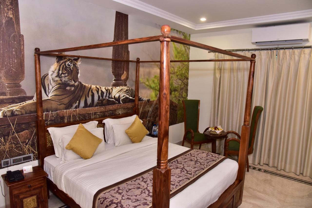 Clarks Safari Ranthambore Khilchīpur Esterno foto